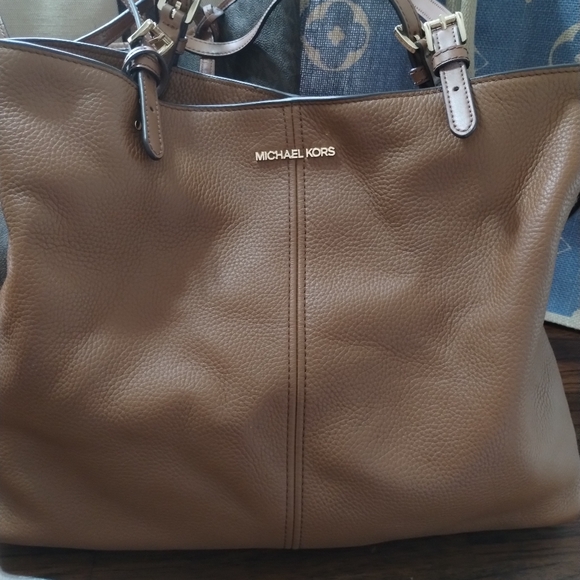 Michael Kors Brown Leather Tote Bag - Picture 6 of 8